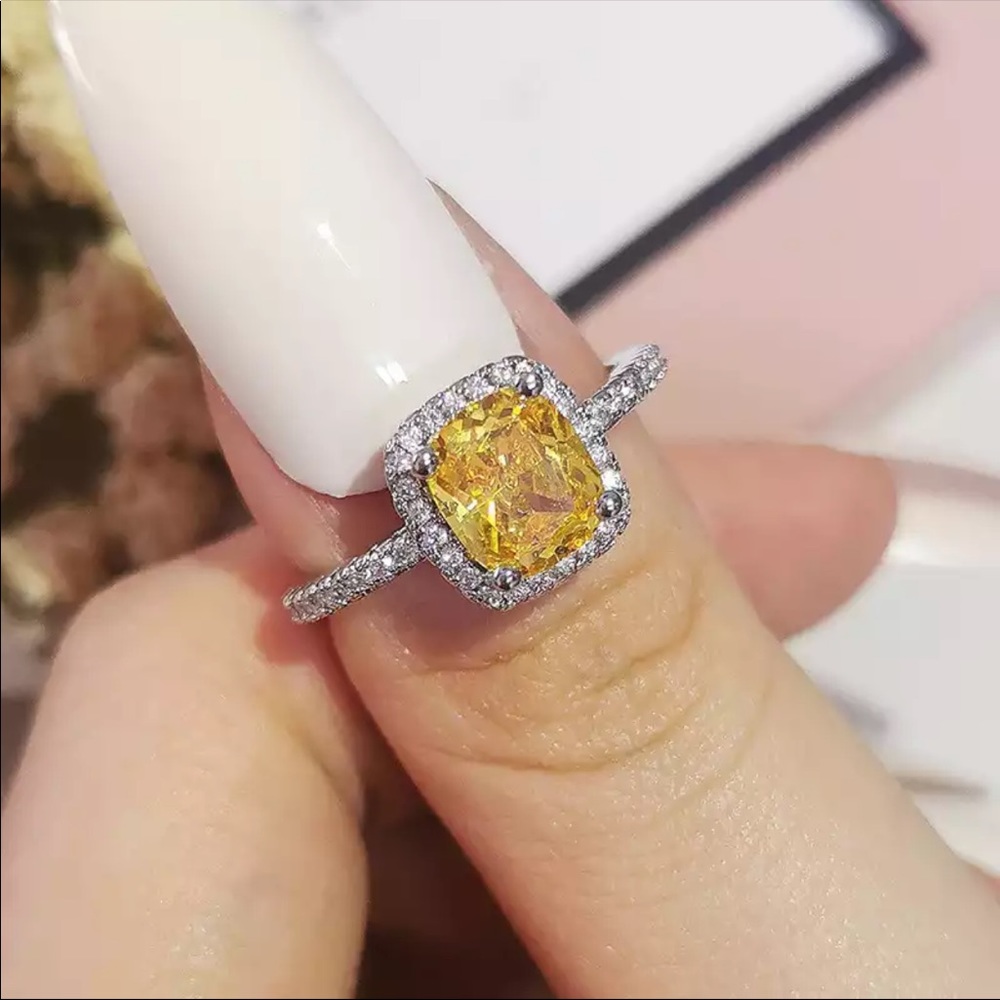 New Womenโs 925 Silver Square Citrine Lady Ring ๐ - Picture 2 of 5
